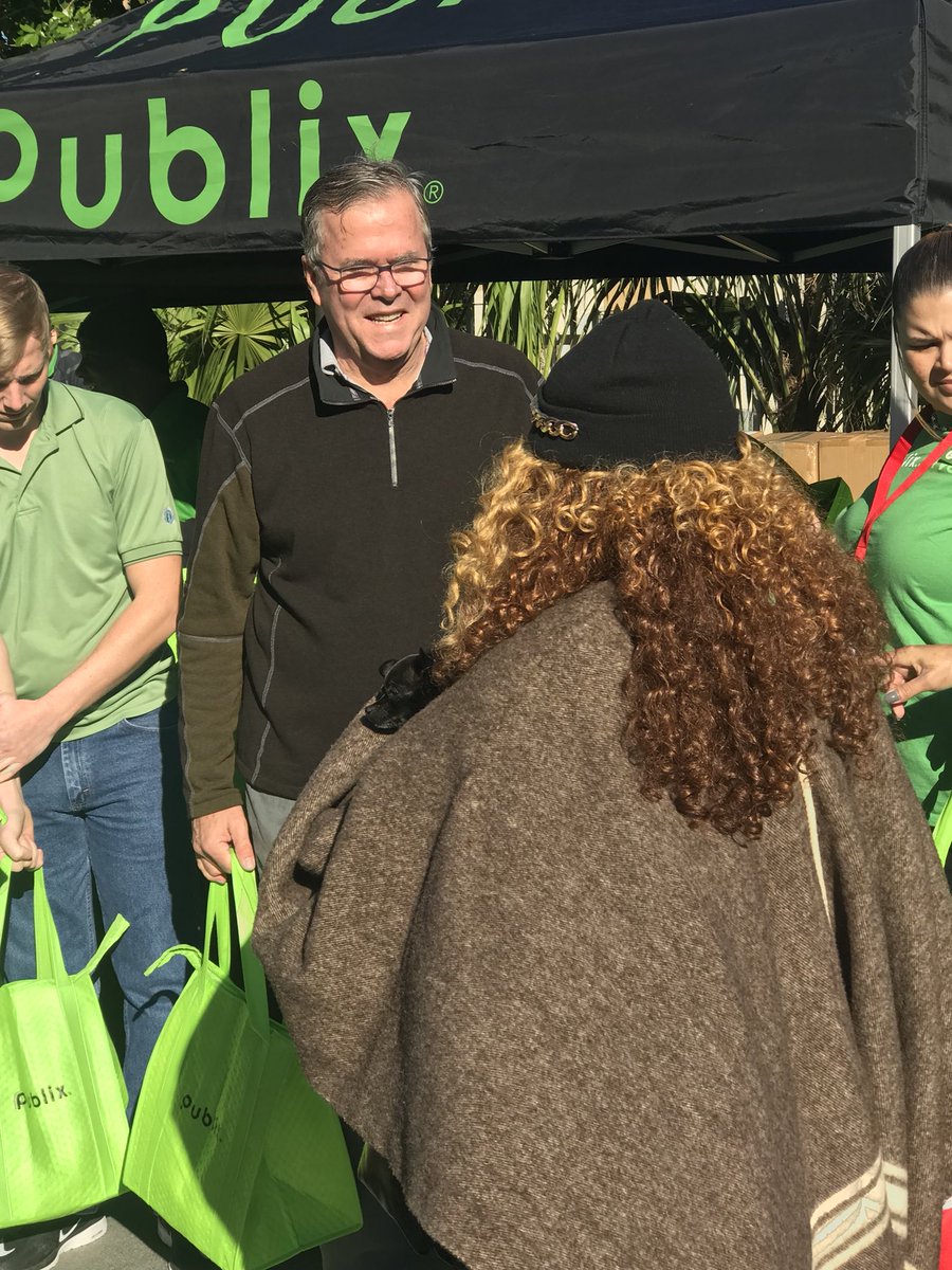 .<a href="/JebBush/">Jeb Bush</a> annual <a href="/Camacol_org/">Camacol LatinChamber</a> holiday food basket giveaway. Enough to feed a family of 10. Blessings to 3,000+ families. #Blessed #Thankful