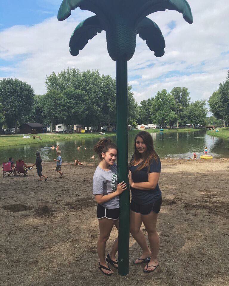 ceciliaistired's tweet photo. Happy birthday @imMADalynn!!! I miss you so much girl, sally and I hope you have a great day🎈 love you lots!!!!💘 and always remember #RIPsquishy https://t.co/mriEf27WsQ