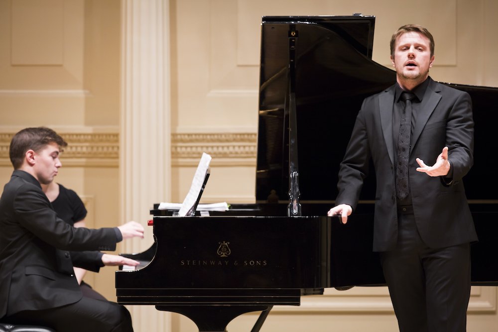 Review: Baritone #AndreiBondarenko Brings His Communicative Power To Weill Recital Hall
ow.ly/gEL330hbOSP
