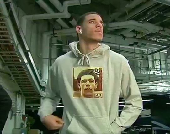 Lonzo Ball got no chill 😂😂😂