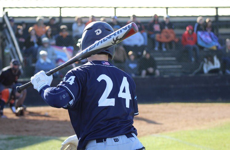 BrockUmberger24's tweet photo. Excited and blessed to announce that I will be continuing my academic and athletic career at Lincoln Memorial University! Go Railsplitters! https://t.co/S6QpM2Pb6Q