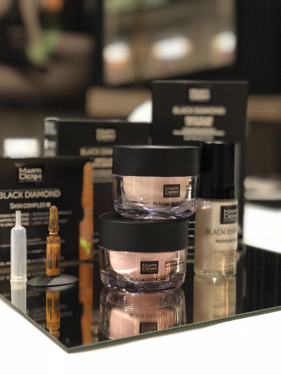 adelamm's tweet photo. Tenemos el placer de presentar hoy la gama #BlackDiamond en el exclusivo #MHExperiences  @MartiDerm https://t.co/xjYYxPbCud