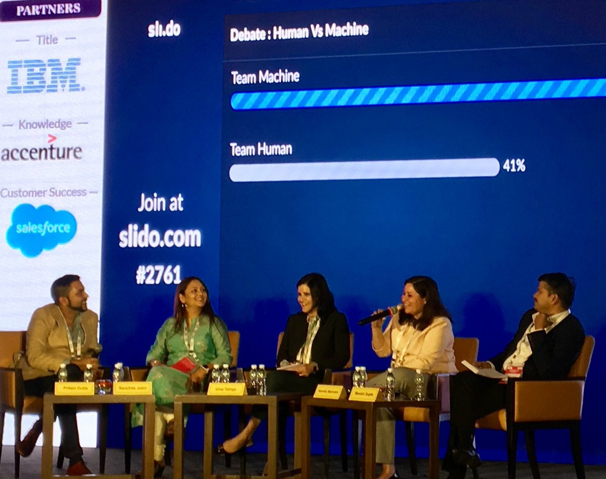 Punambience's tweet photo. #CDOS17 Man vs Machine..  Interesting Debate.. @ the CDO summit.. https://t.co/L3eRN9X8jG