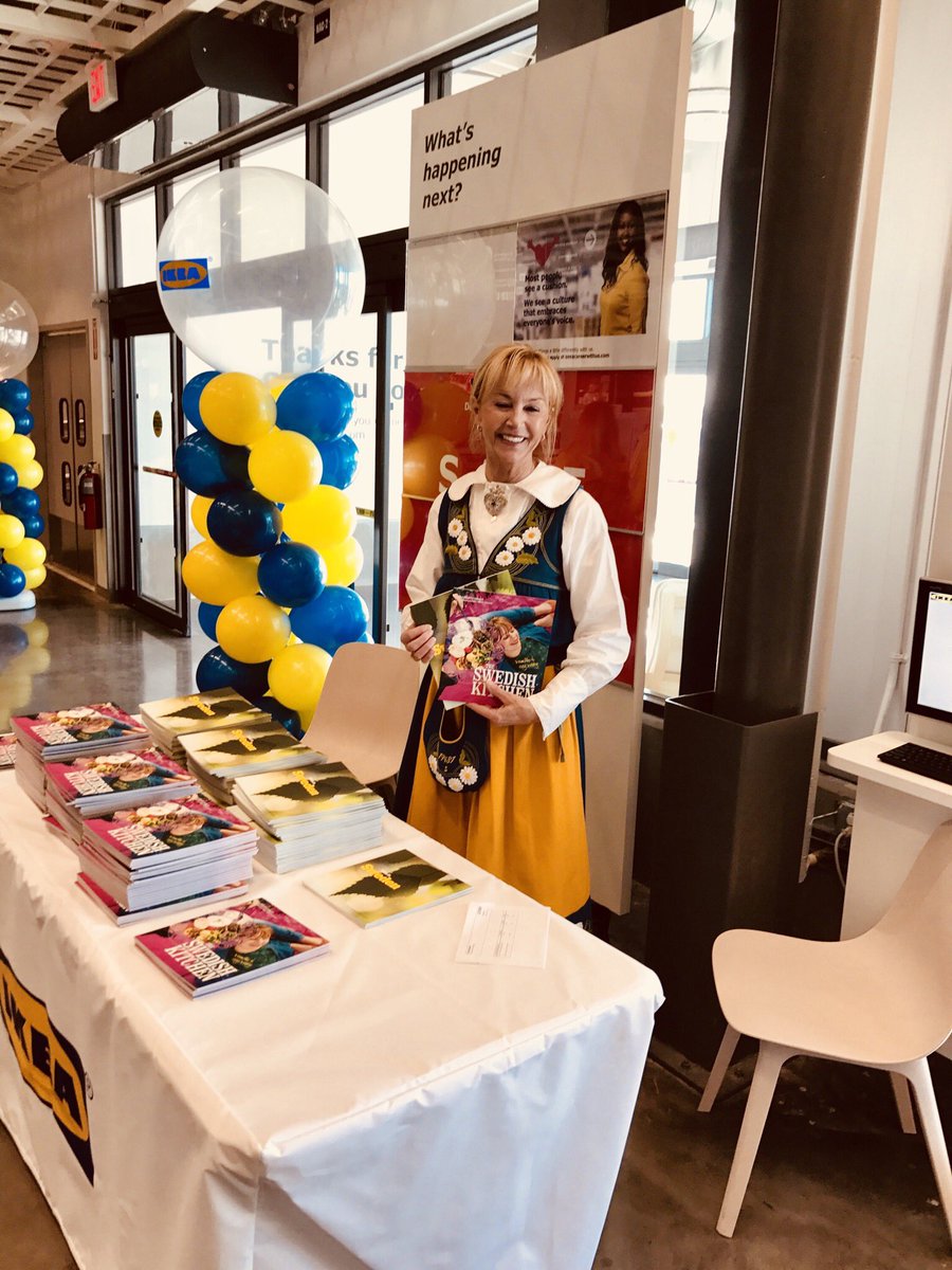 SwedeninUSA's tweet photo. Today Swedish 🇸🇪 @IKEAUSANews opened store 47 in #USA. Our Deputy Chief of Mission @GLithell talked at the Opening Ceremony in Grand Prairie #Texas this morning. Our Honorary Consul in Dallas Tina Klintmalm welcomed people at our #Swedish table https://t.co/HUUF7a9Ums