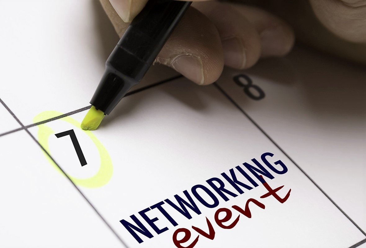 Five networking tips for #government #contracting success in 2018 hubs.ly/H09rN480