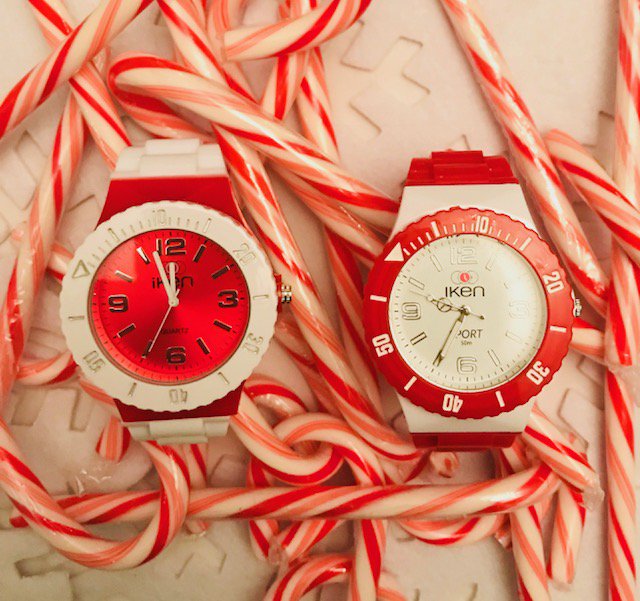 IkenWatches's tweet photo. 12 shopping days left!  Celebrate 12 Days of Christmas with 20% off at https://t.co/Q43TVbXVu7 use discount code "christmas" #12daysofchristmas #christmastime #ikenwatches #christmas https://t.co/sMI5DyBU5Y