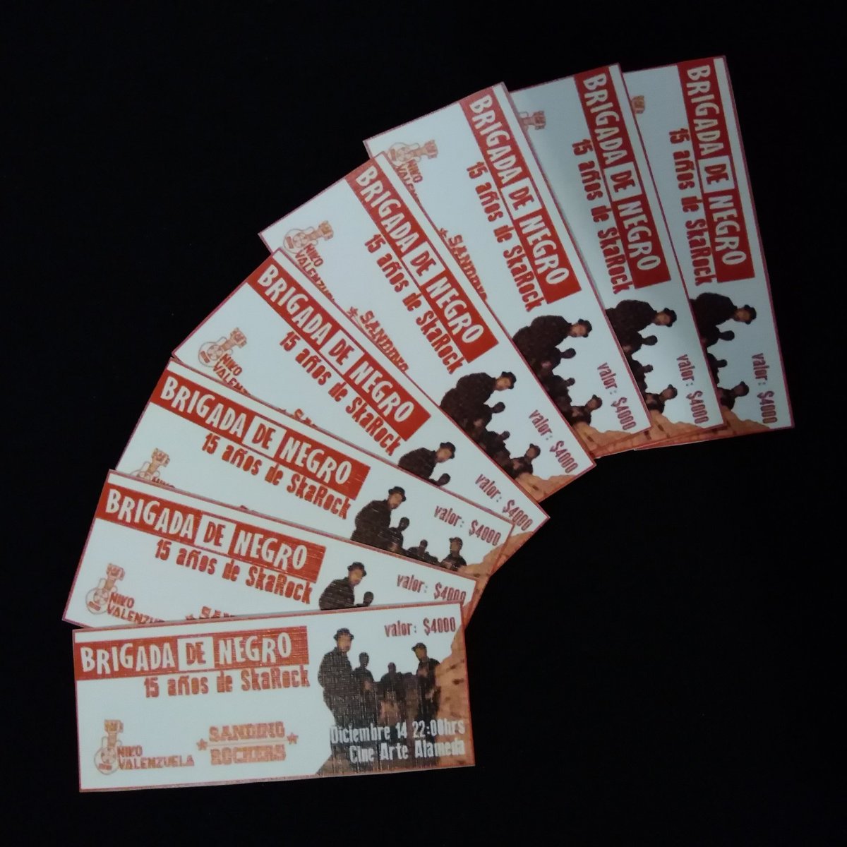 brigadadenegro's tweet photo. Preventas a $2.500 último día! Día del evento $4.000 brigadadenegroska@gmail.com
@CmeSantiago @NewRockChile @aldealocal @SanRockChile @PlanetaMusicaCL @agendachilenacl @TodosJuntosR @AgendaPanoramas https://t.co/fyNY1tTGGU