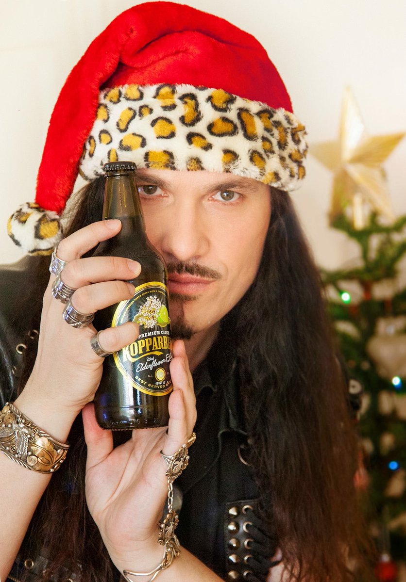 Christmas with #kopparberg 2017! Fridge stocked with the finest Swedish cider to keep me chilled through this HOT Australian summer!!