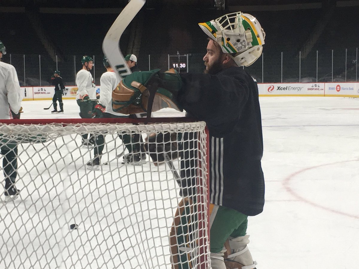 No Devan Dubnyk at #mnwild practice, emergency goaltender Connor Beaupre filling in. https://t.co/5cWprWlkKE