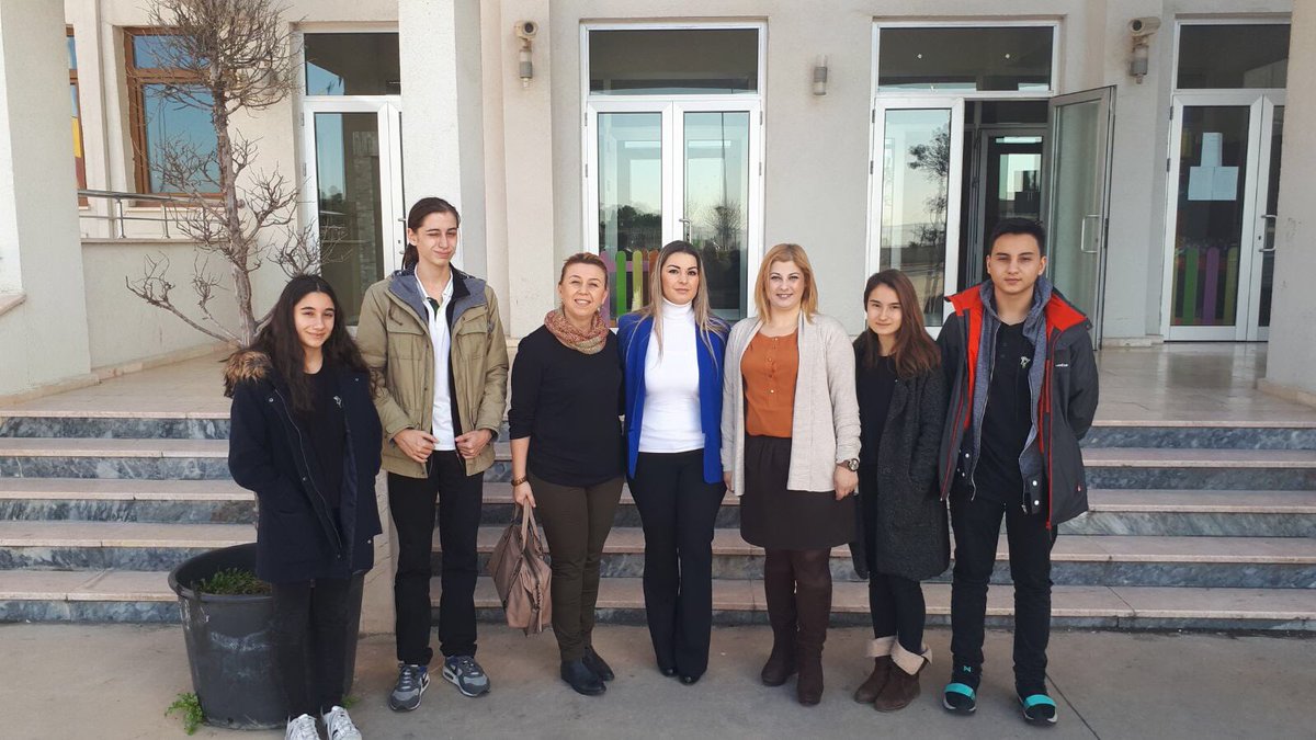cekmekoy_dogak's tweet photo. Bugün Meclisimizle birlikte #bukışbenisengiydir projemiz kapsamında yardımlarımızı okullarımıza teslim etmeye başaladık. Projemize desteklerinden dolayı Kaan Demirağ’ ya ve #hdholding e teşekkür ederiz... @DogaAcademy @t_MBA_Doga @DogaOkullari @BetulErok https://t.co/uqu6HXHpKy