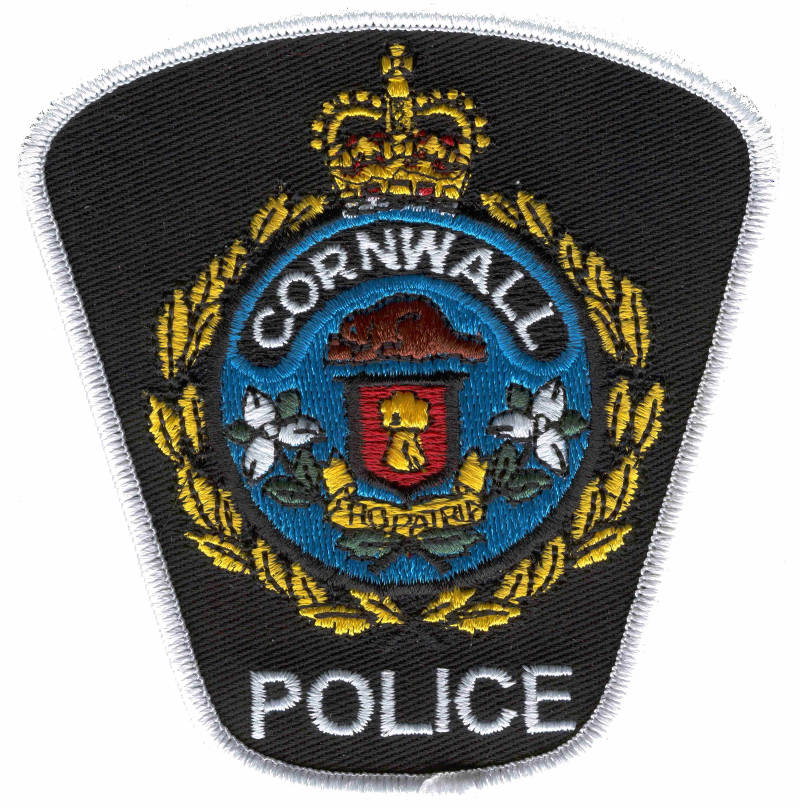 Hunt for Cornwall purse snatcher bit.ly/2AC2VtW #CornwallON #pursesnatcher #crime #EastcourtMall https://t.co/DJi9QIkQK1