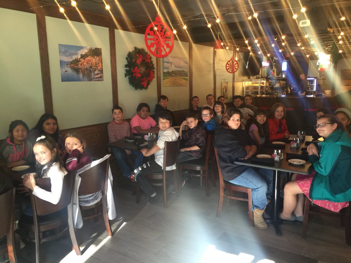 WeAreAda's tweet photo. Congrats to the Willard Students Who Got to Celebrate Reading Success by Having Pizza at Papa Gjorgjo’s! https://t.co/3eXHMblLuA