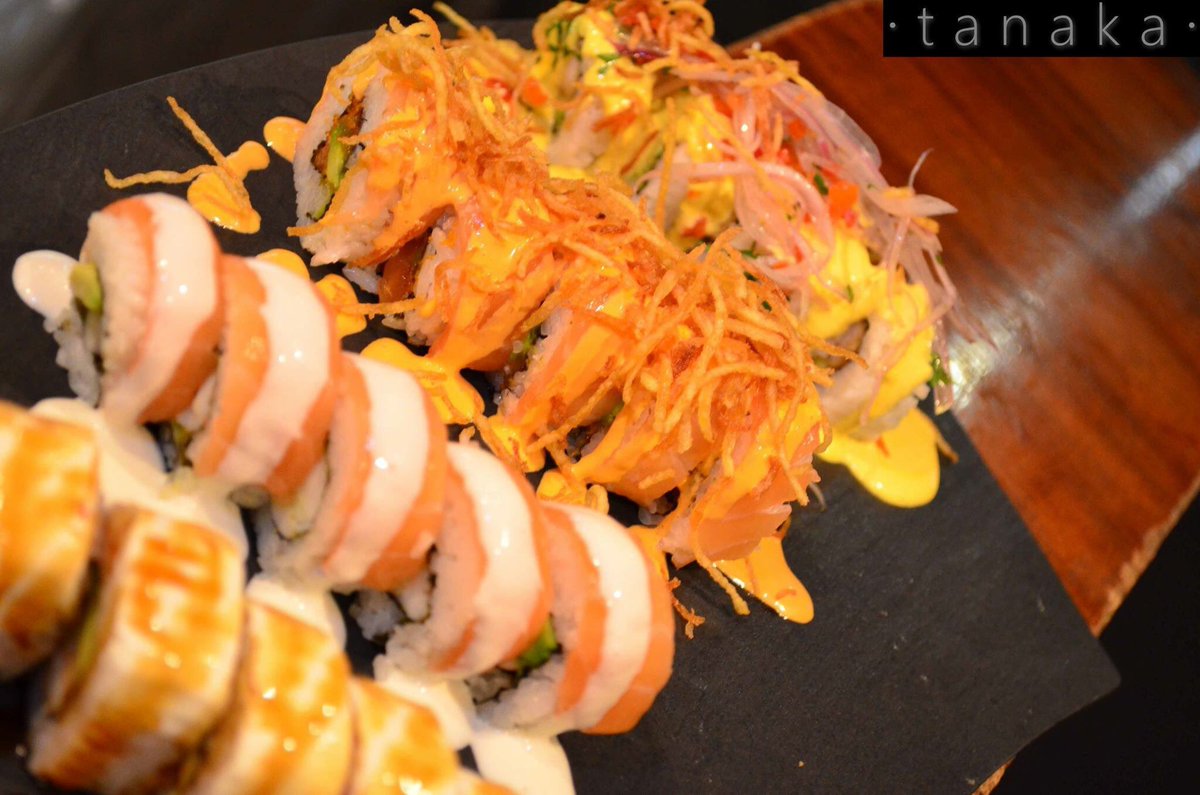 TanakaFusion's tweet photo. Si tu debilidad es el #sushi... ¡entonces no te vas a poder resistir en #Tanaka! Ven y prueba nuestra porción entera o media de rolls.

▪️22 206 6000 / reservastanaka@gmail.com
📍Av. Alonso de Córdova 4248, Vitacura.
#PeruvianFusion https://t.co/kxBAl8R36b