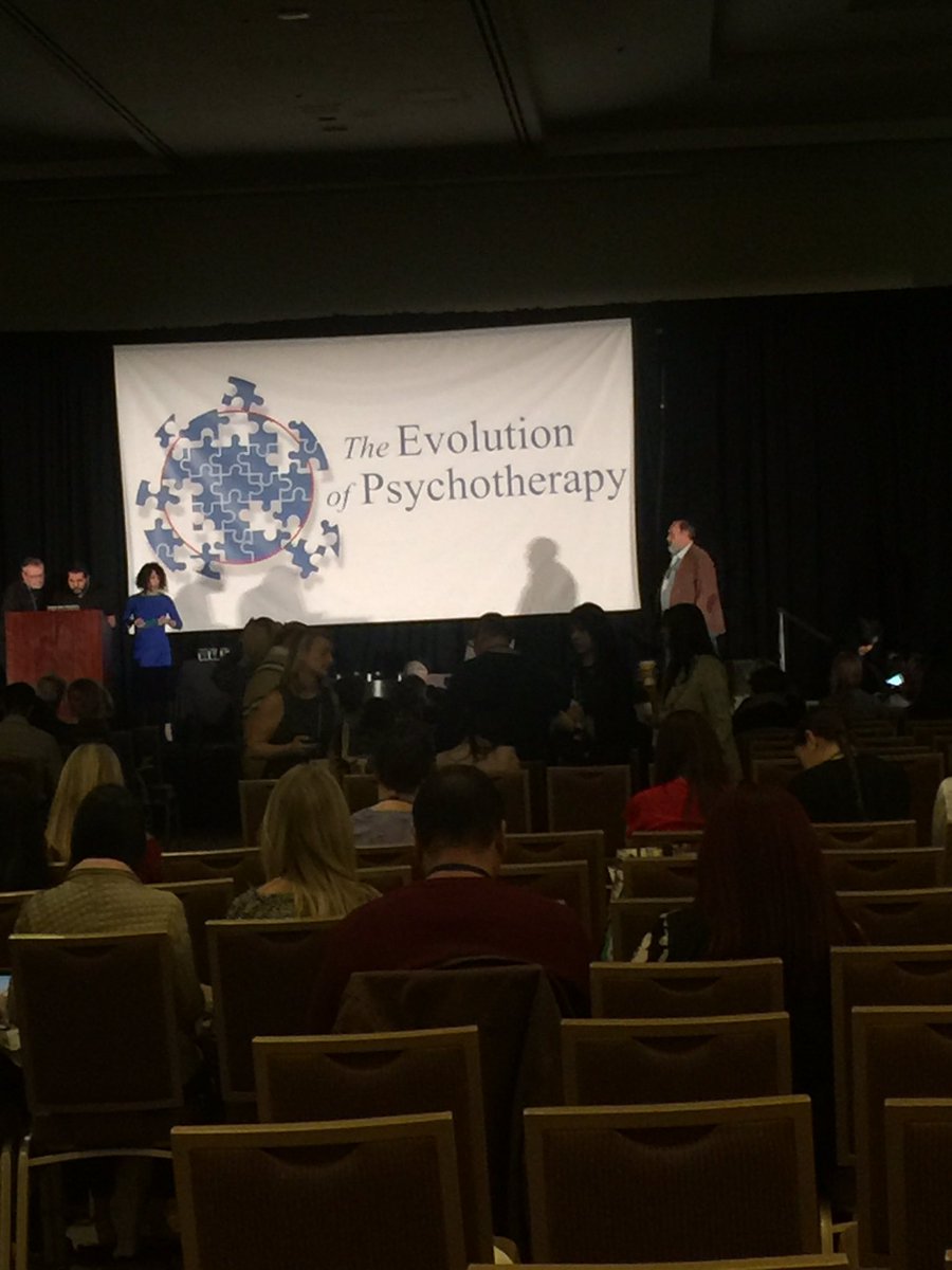 keystohopecs's tweet photo. We made it! #EvoAnaheim #melishaanddeena #keystohopecounselling https://t.co/1T6eCtvNER
