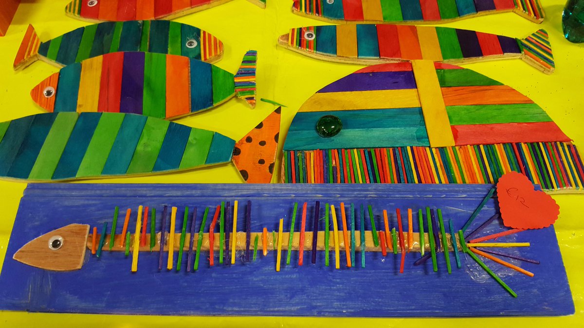 What a vibrant range of artworks from The Dolmen Centre! These will brighten the hearts and homes of anyone who is lucky enough to receive them for Christmas!