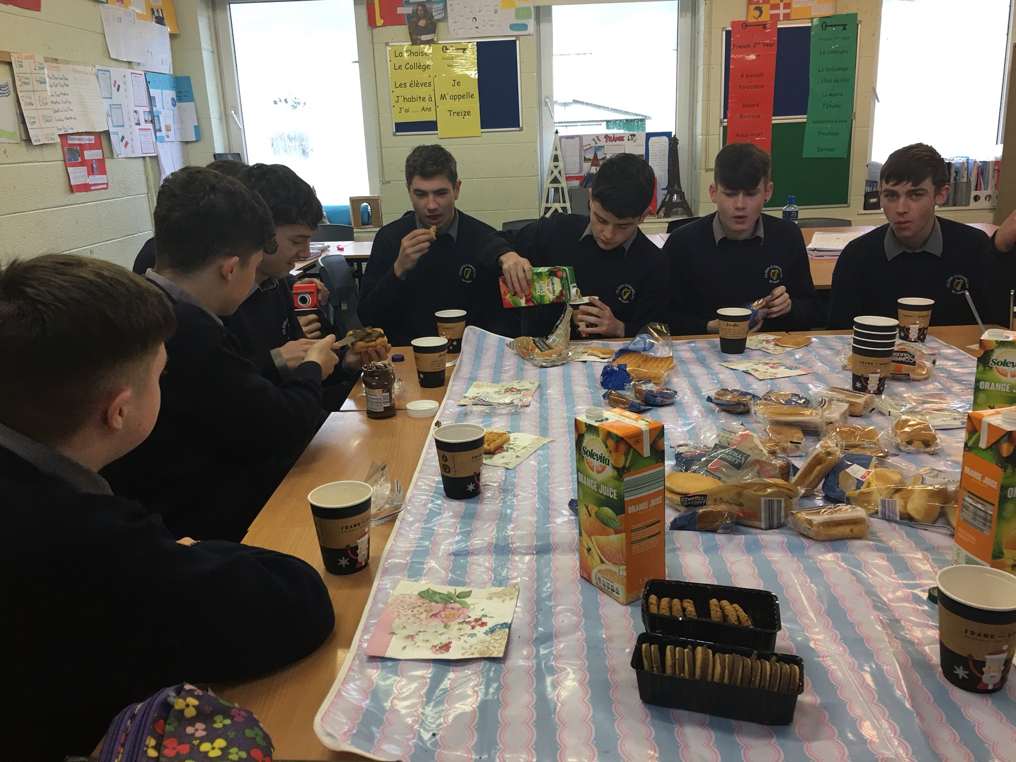 O Carolan College On Twitter 6th Years Chat Over French Breakfast