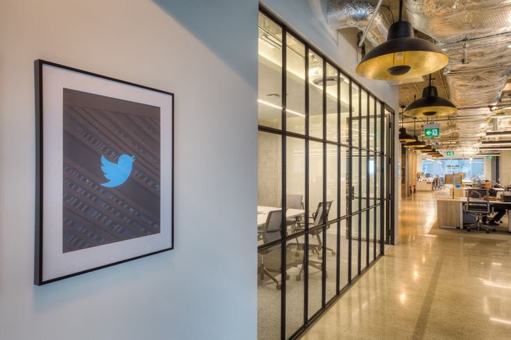 XCanada's tweet photo. Our @jamiemichaels looks at the 🇨🇦 brand campaigns that made big impacts on Twitter in 2017 #ThisHappened https://t.co/phIGc80WqU https://t.co/ZcjqrTUj1K