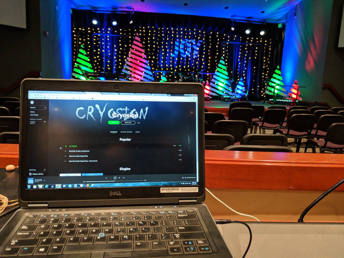 TheStepJohn's tweet image. Listening to @Cryosion while setting up the #Christmas2017 stage! #events getting ready for @Michaeljrcomedy!