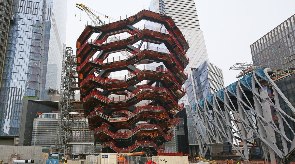Heatherwick's copper 'Vessel' tops out at New York's Hudson Yards via <a href="/ArchDaily/">ArchDaily</a> bit.ly/2Cef45p