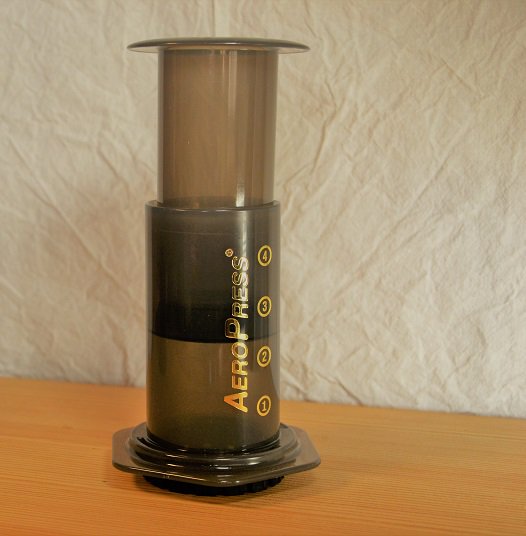 ArtistryViews's tweet photo. #AeroPress -make great coffee at home, work, or on location. #CoffeeInStyle! https://t.co/GRZJIsOl9Y #GiftIdea https://t.co/XQn5rVSEhK