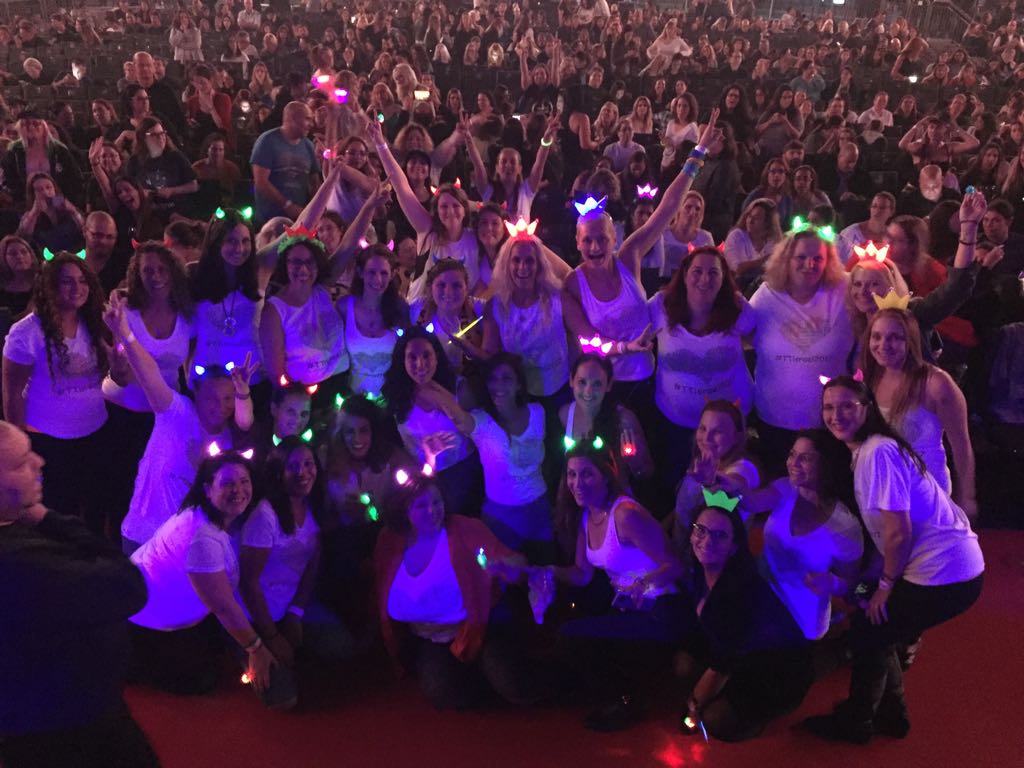 orlyshka's tweet photo. @GaryBarlow Best night of my entire life. Thank you. Will you Come back for #GBIsrael2018 #ttisrael2017 https://t.co/ZdHOgc2j5q