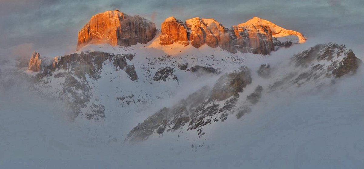 Anche il tramonto questa sera non era male ;-) #valdifassa #dolomiti #webcam