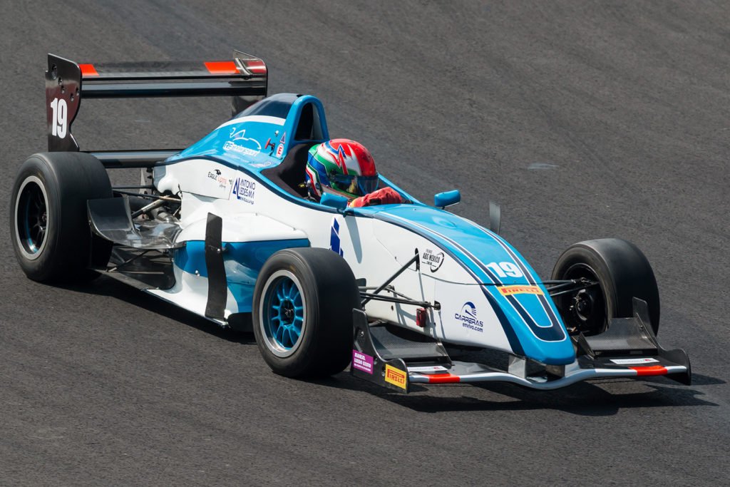 carrerasenvivo's tweet image. La @LATAMF2000 llega este fin de semana al AHR para la fecha final de la Fórmula México carrerasenvivo.com/latam-f2000-al…