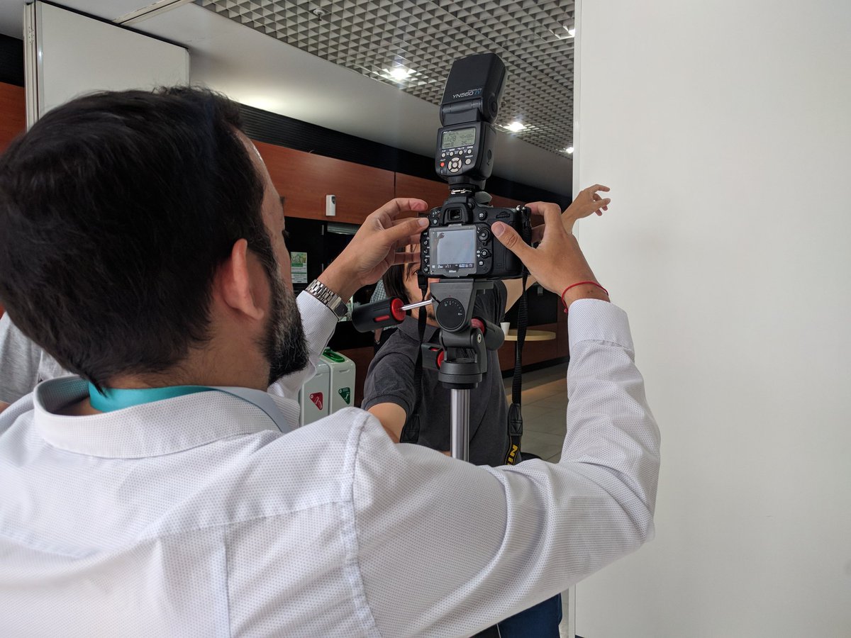 mdifabio's tweet photo. Ya estamos listos para empezar a ayudar con el cambio de la imagen digital de los IBMers de Argentina! #WhyIBM @EmpleosIBMLatam #IBMMSC https://t.co/ntSCNckvZC