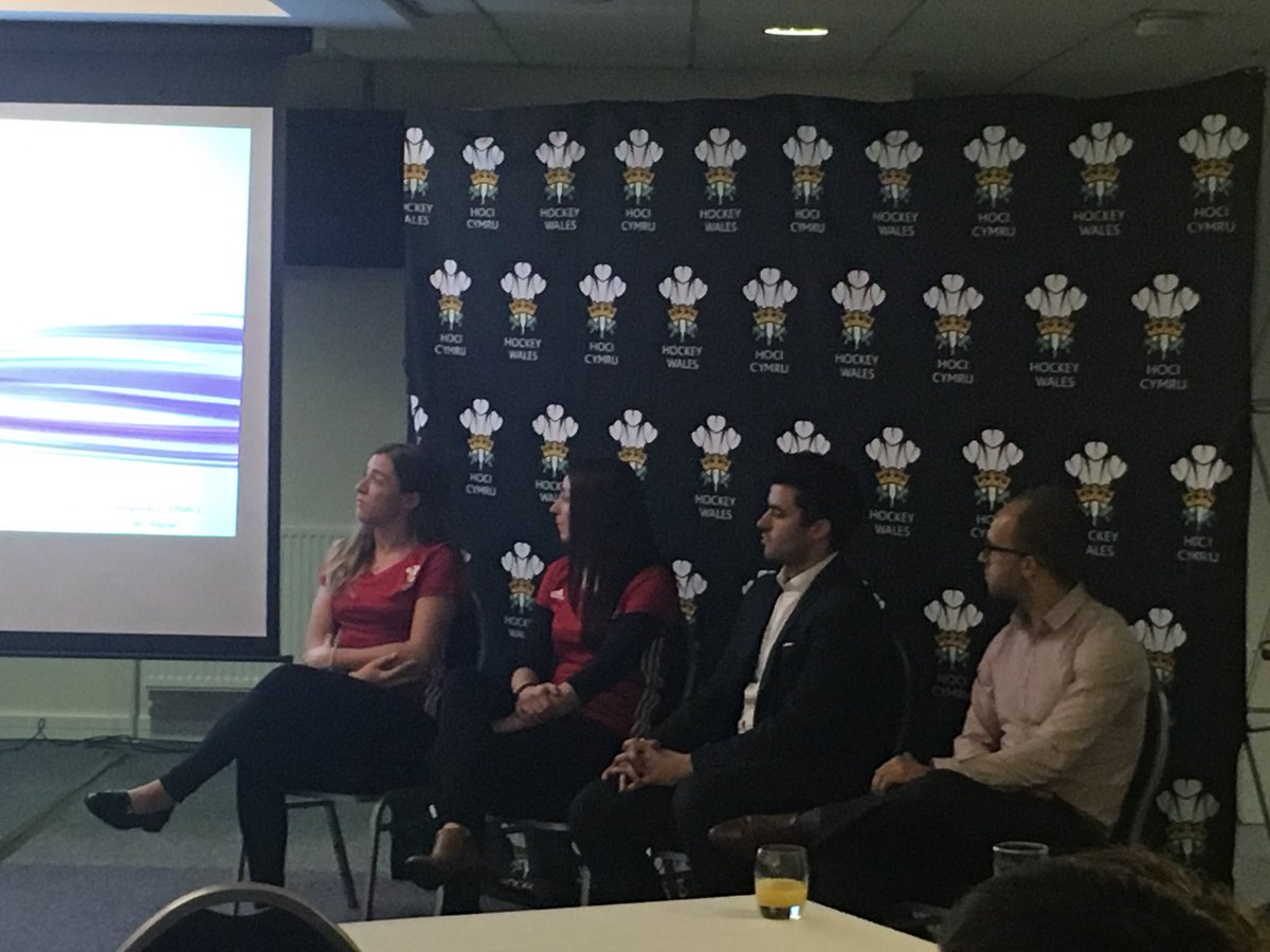 Thomasfrombrum's tweet image. Great to hear @HockeyWales senior players talking about the importance of positive team culture #howyoudothings #itsallaboutpeople