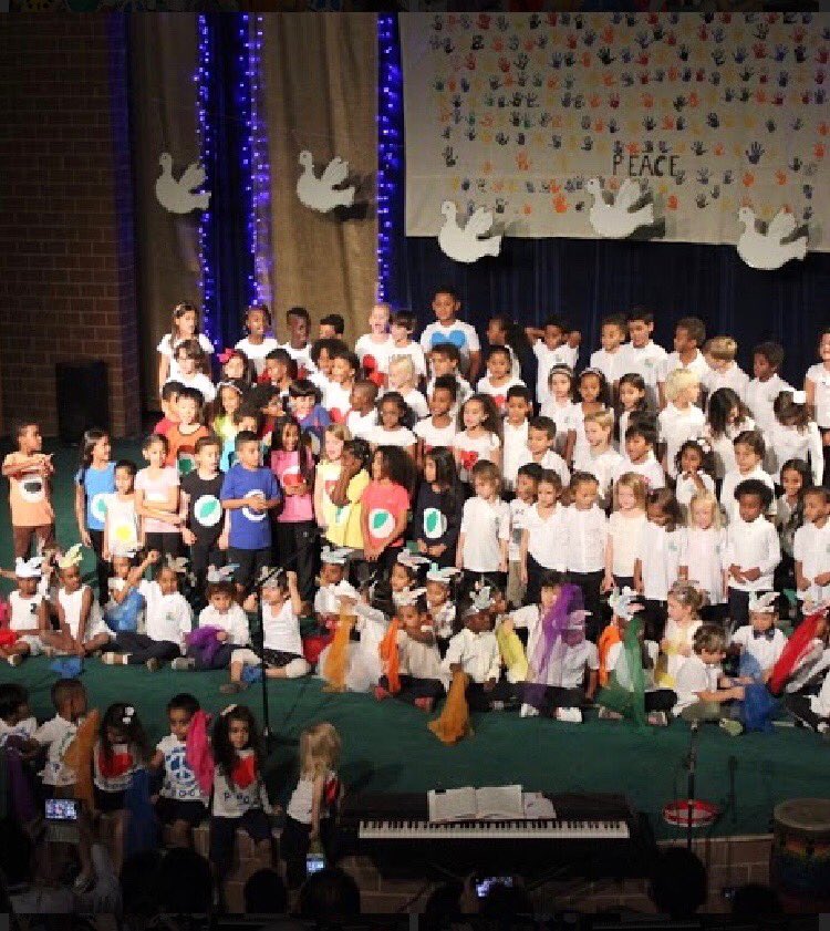 KICSprimary's tweet image. @KICSprimary telling their audience to give #Peace a chance #kicslearns