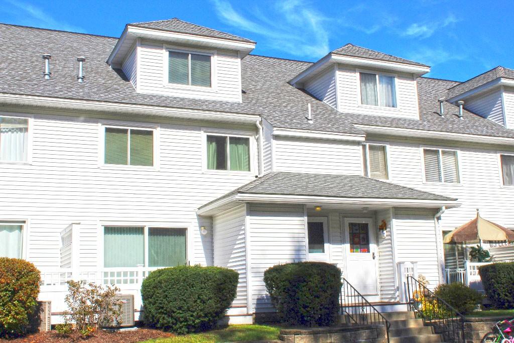 Laura Baliestiero on Twitter "A beautiful condo at 360 Littleton Rd