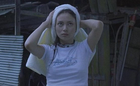 시바사키코우가 나온다하여 찾아봤던 배틀로얄은 아 이게 일본인가!신선쓰한 충격을 안겨주었고 개인적으로 이영화 좋아함ㅋㅋ그냥이유없이...