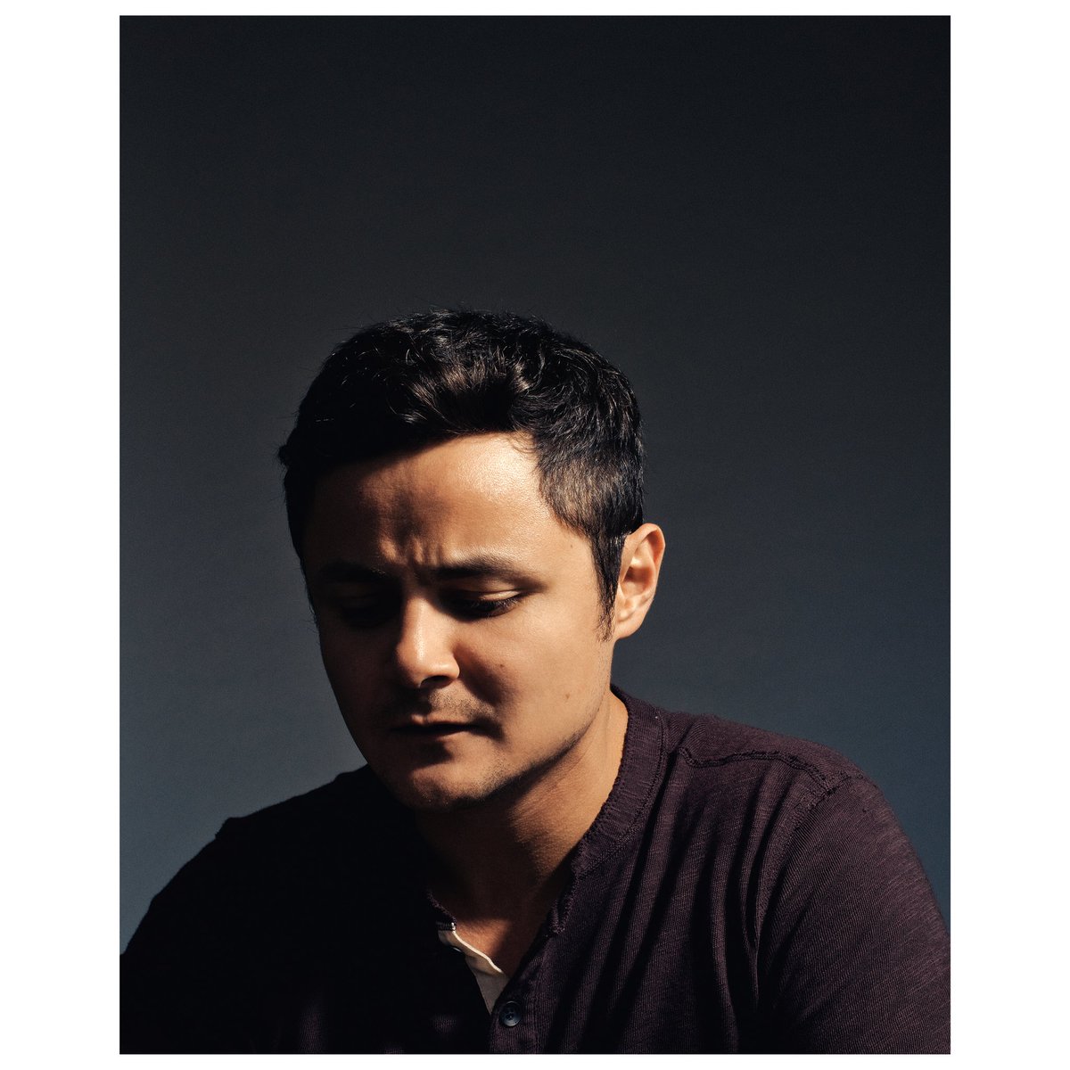 arturocastro85's tweet photo. I think better in the dark. 
📷: Ryan Pfulger https://t.co/hn711uHA2C