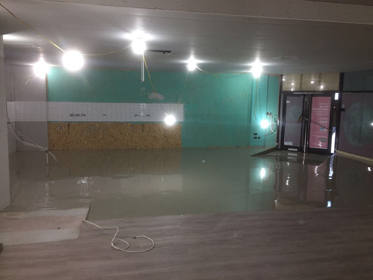 Total_Flooring's tweet photo. @TarkettUK @InstarmacGroup @PrincesQuayHull 
Tarkett ID70 and Level it 2 screed did the job in the new Muffin Store https://t.co/igJUPfqSgY