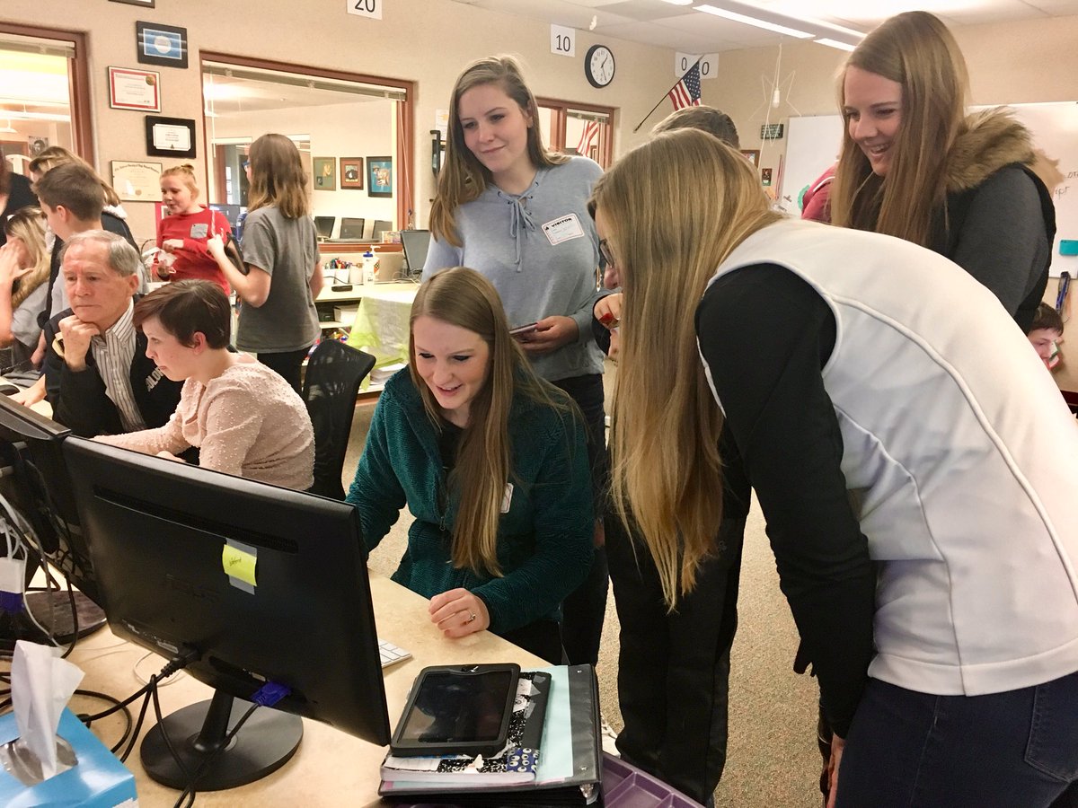 AltonaAP's tweet image. @MollieAKelleher and her @AltonaMS CS students hosting Arcade Day. Visitors invited to try out student designed games. Come see 4 yourself 2morrow; P1, P4, or P5. #amslearns #ScalableGameDesign