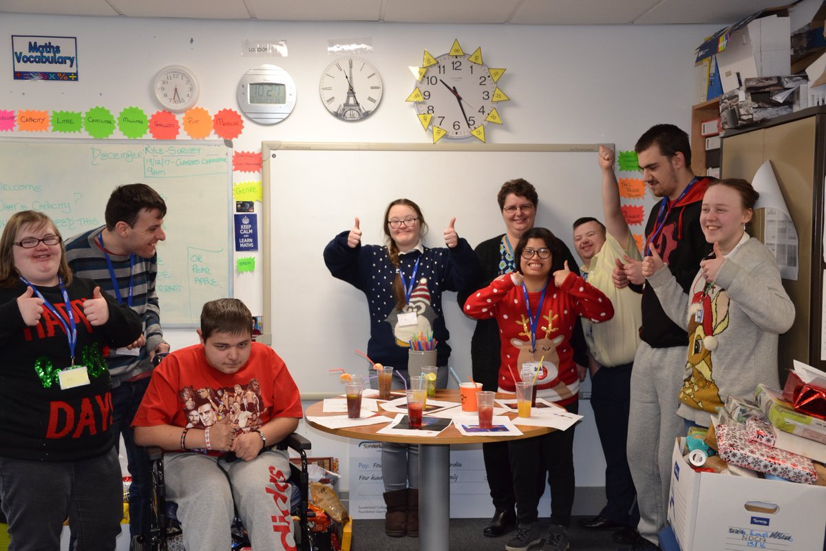 SCFoundationL's tweet photo. Maz's students have had a great day in Maths creating Mocktails! Some creative work understanding capacity and some festive creations were produced! Pam, our guest judge, enjoyed sampling the finished products and there were some delicious drinks. Well done everyone! https://t.co/G6bpXqLfYB