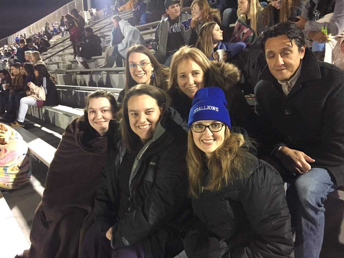 jksmith524's tweet photo. 7 pictures with 7 people is today’s twitter challenge!  Here is pic no. 2-5  #12DaysOfNorth https://t.co/bedCHujp7v