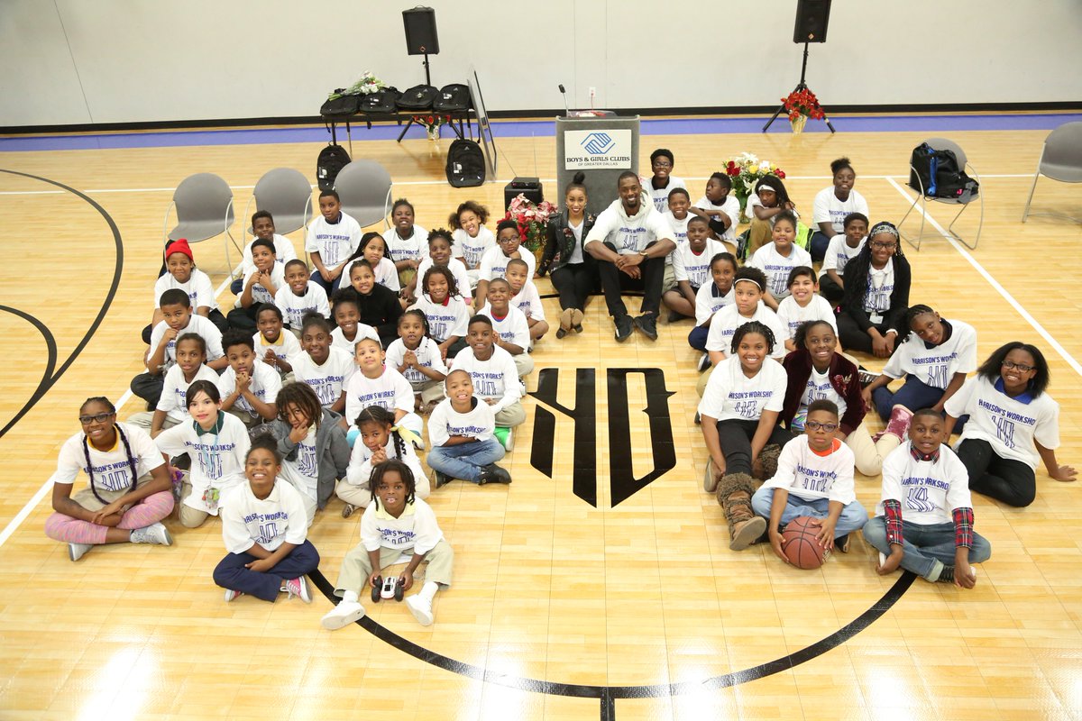 Nba Cares On Twitter Harrison Barnes Spread Some Holiday Cheer