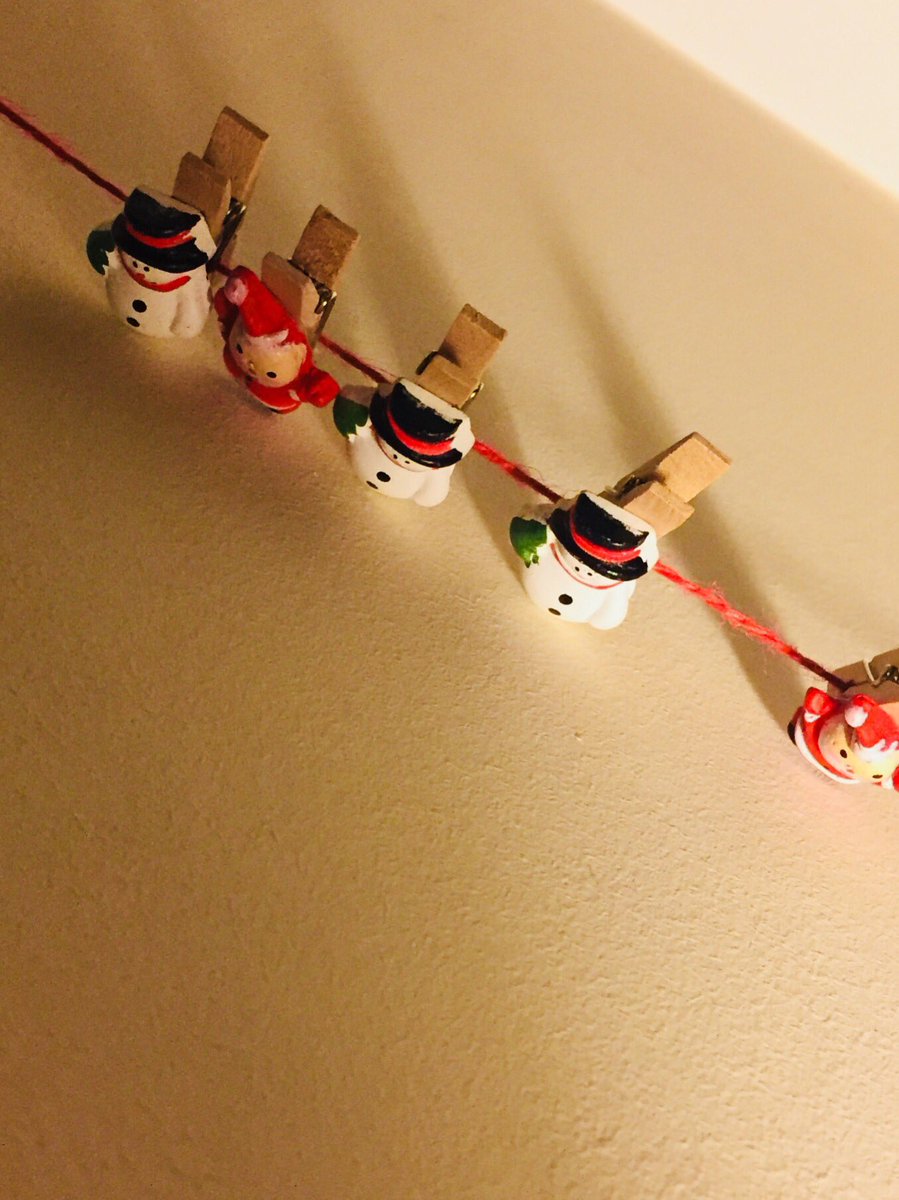 Card holders? #pennyshun 😂👍🎄@NobbyFM104