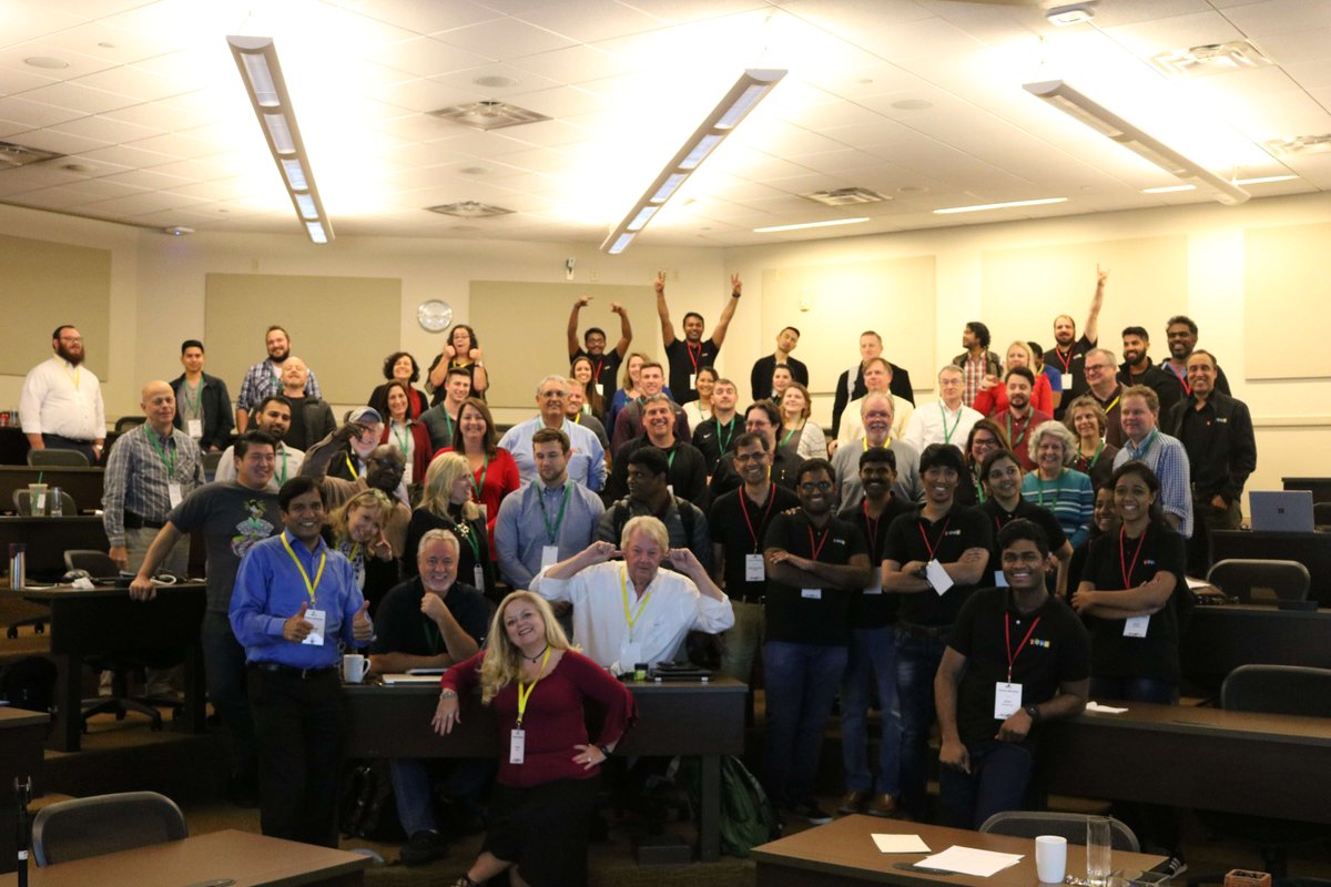 Zoho's tweet image. The Zoho Finance workshop at Austin ends with a lot of learnings, networking and fun! #Zohofinanceworkshop