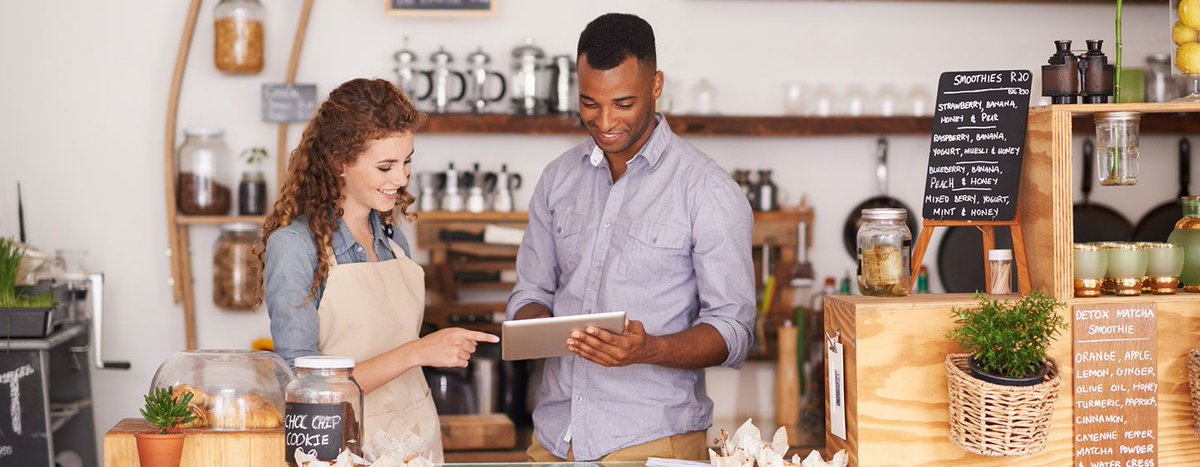 ALLIEDTELECOM's tweet image. A look back at the biggest #smallbusinesstechnology trends of the year: #cloud adoption matured, ransomware rose and emerging technologies were slowly adopted @BizTechMagazine buff.ly/2z8SRWM #biztech #businesstechnology #techtrends