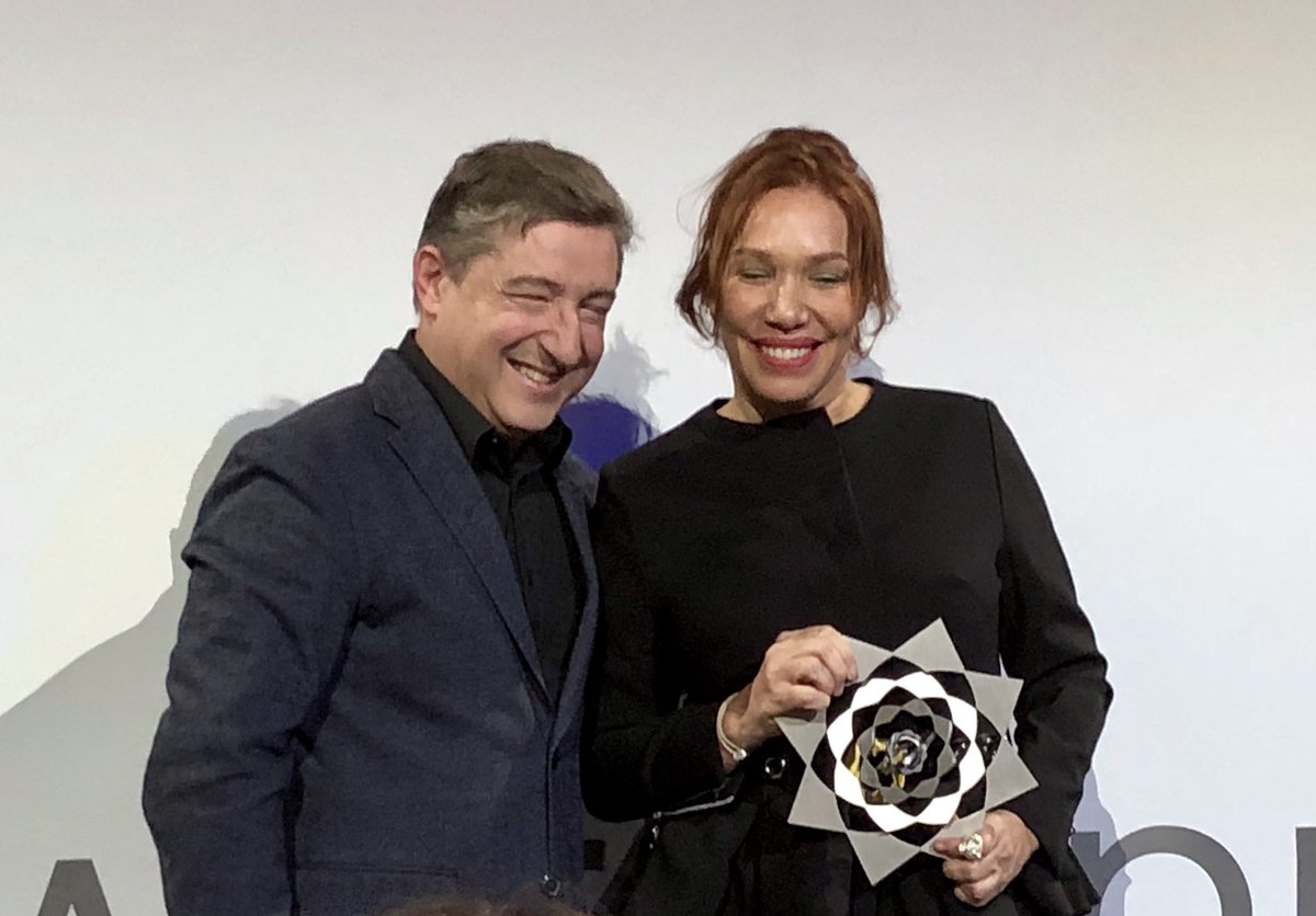 _iclem's tweet image. Basque Culinary World Prize #bcwp17. Joan Roca con la ganadora, @Leoescocina