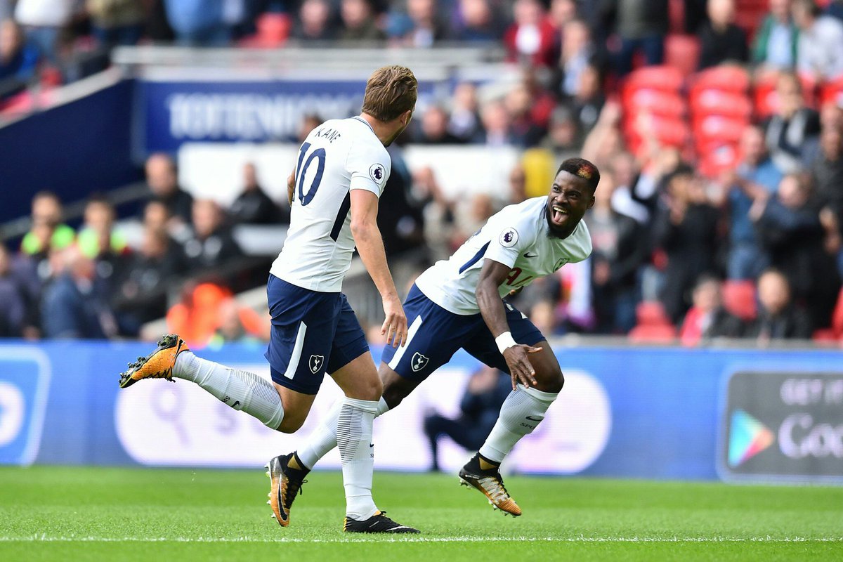 Premier League tweet media