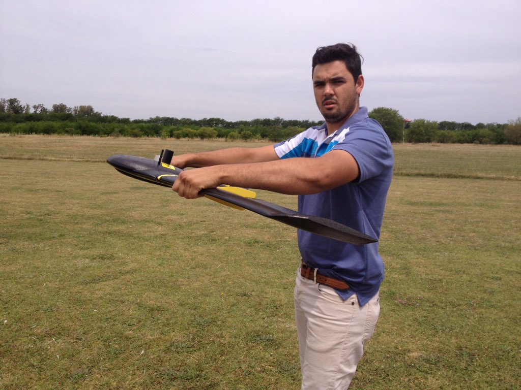 MaruMoreiras's tweet image. Entrenamiento #ebeeplus a Hidráulica de Paraná @sensefly @geosistemassrl 👏👏para los pilotos👏👏