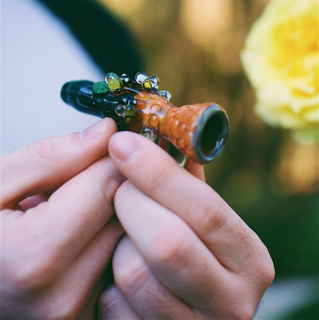 Buzz. 🐝 @empireglassworks ift.tt/2C2lEv0