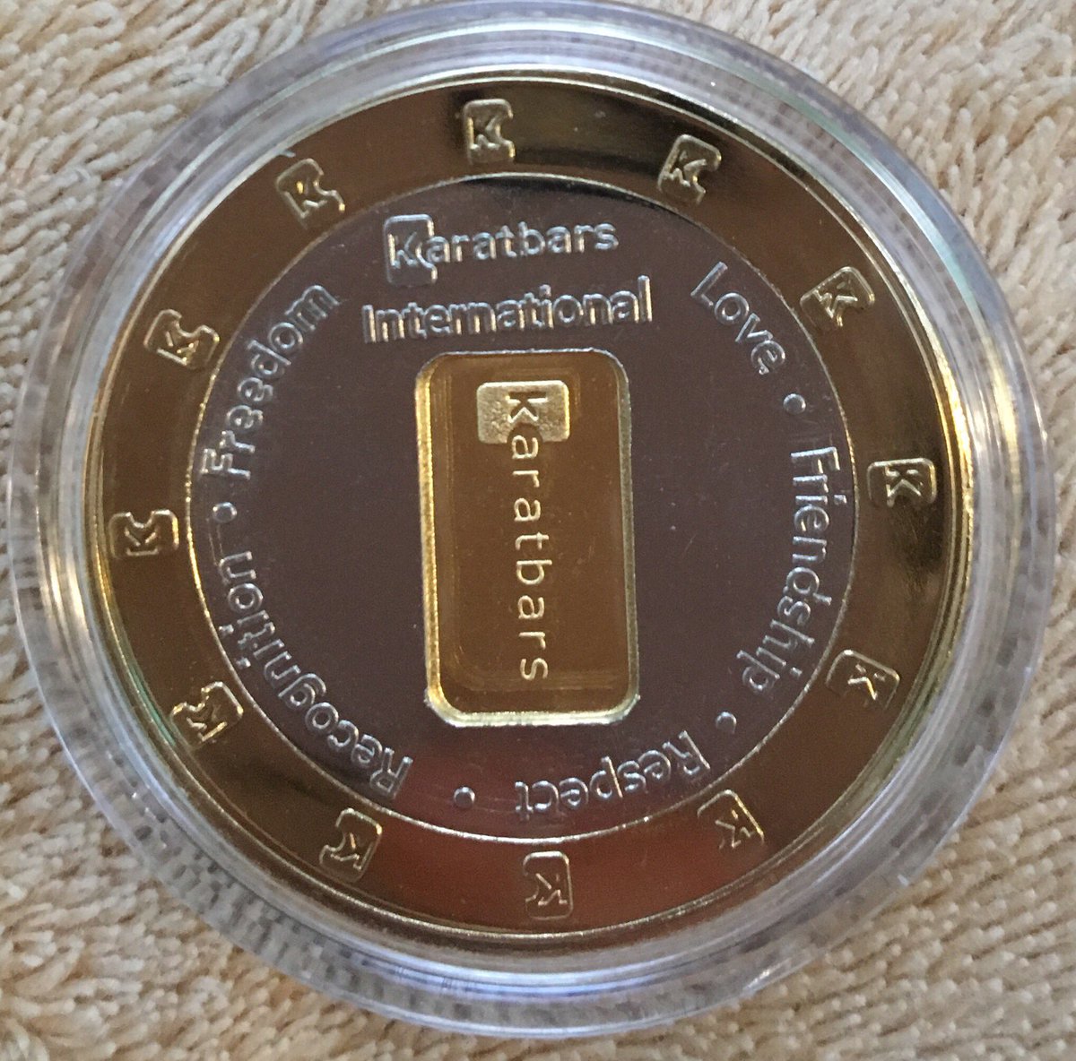 Melsy22's tweet photo. Gold coin embedded with 1 gram 999.9 24 k pure gold. Comes in your premium business pkg or purchase separately! Ask me how! https://t.co/YzuoRs2emq https://t.co/SBM1pKVj5B