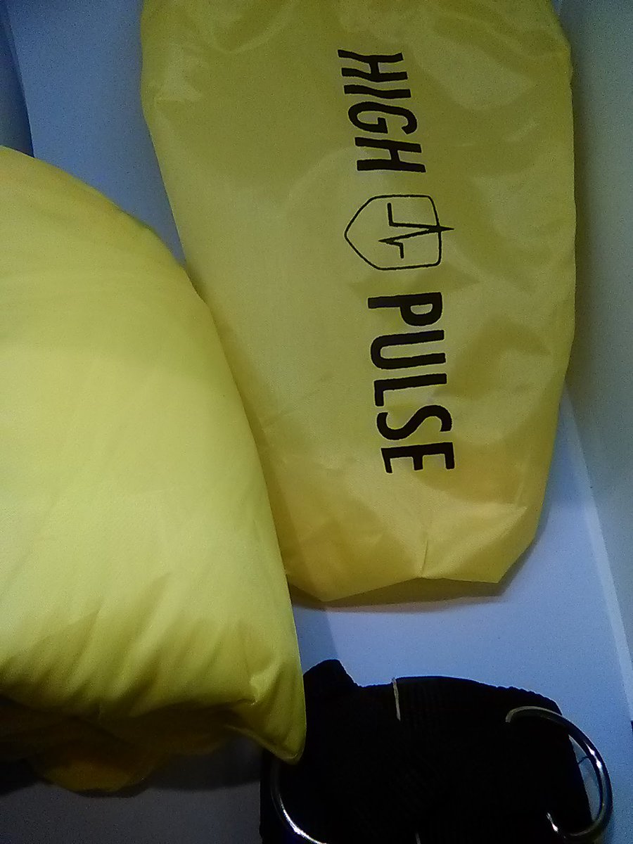janicec86's tweet photo. I purchased this on Amazon by High Pulse for myself because wanted to back into shape. This will aid in getting a really good workout and help with my resistance training. I know this can help with weight loss. https://t.co/WljsOtt6EZ #highpulse #fitfam https://t.co/XG0yS65oFy