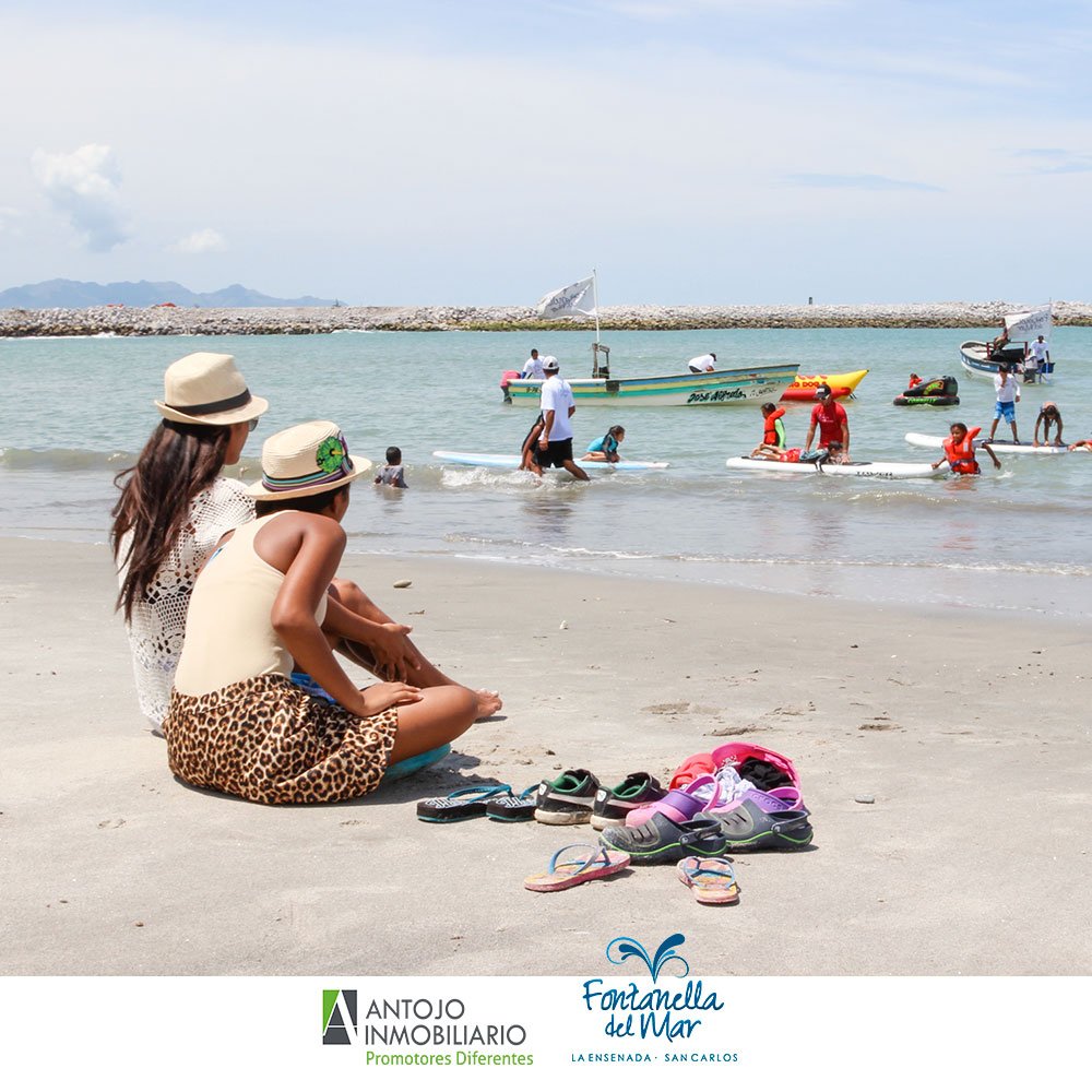 antojoinmpty's tweet photo. ¿Un poco de playa, sol y arena? #FontanellaDelMar https://t.co/Wf2UQYL17j