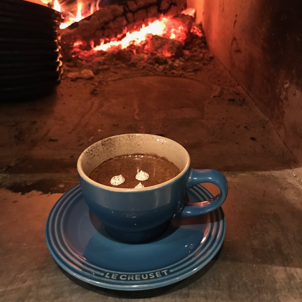 jcholdway's tweet photo. Come warm up with a little Spiced Hot Chocolate! Featuring @postmodernspirits Cacao... #nationalhotchocolateday #jcholdway #knoxrocks https://t.co/9KVPzdVmQg
