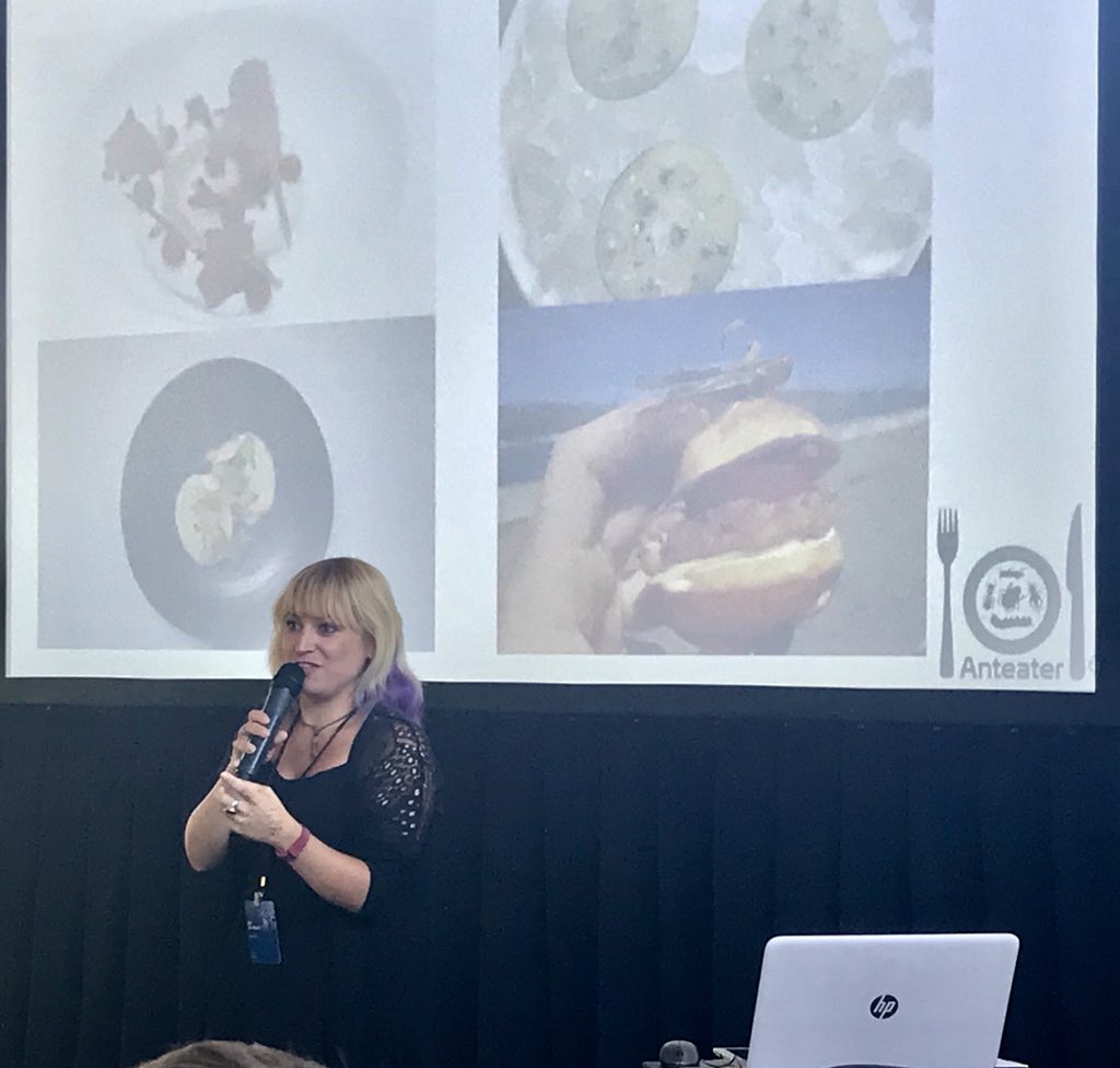 Toni_Kiwi's tweet photo. @juliajones110 @Fergenetics @LincolnHub_NZ @CreativeHQ @TeHonoNZ @VicCrone @suesuckling @callaghannz @INNOVATIONnz Bex @anteater_nz sharing their start up journey #definingtheproblem #customersfirst https://t.co/EXUraKCfzF